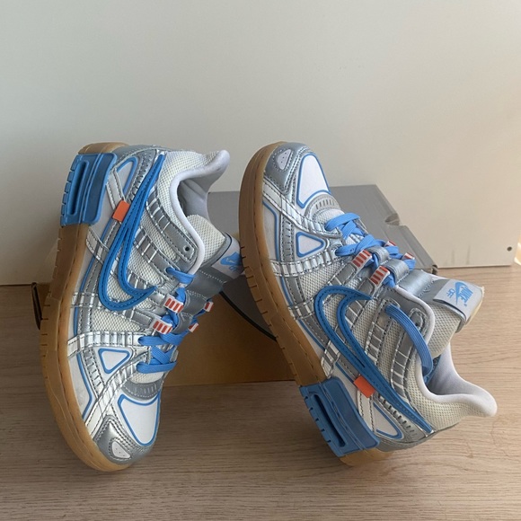 RARE Nike Air Rubber Dunk Off-White UNC University Blue Sneakers- SZ 4.5 M - 6 W - Picture 4 of 15